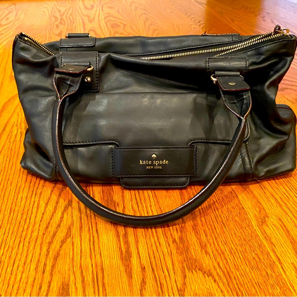 Like-new large Kate Spade satchel